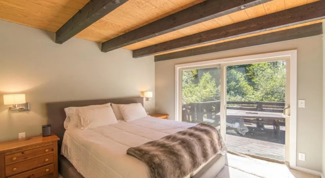 South Shore 5 Bedroom Holiday Home By Tahoe Truckee, Забронировать Дом для отпуска Траки Скво-Вэлли