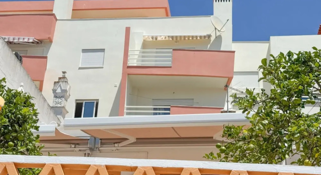 Central Old Town Albufeira Apartment