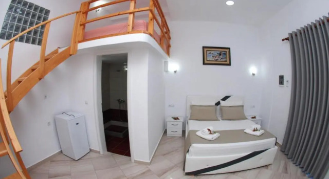 Двухместный номер Standard Дуплекс Hotel Chris