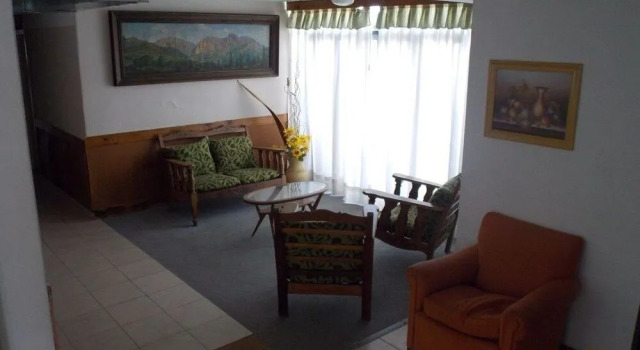 Hotel Italia, Забронировать Отель Отели Вилья-Карлос-Пас с парковкой, рядом с Uruguay Bridge, Парковка