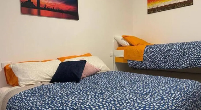 Casa Dea 3, Buchen Sie Ferienwohnung Seriate Provinz Bergamo