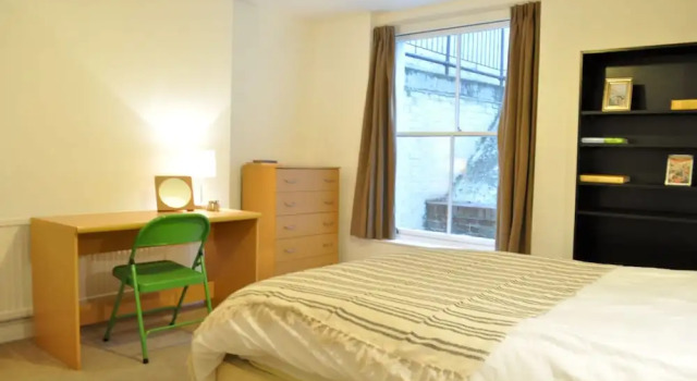 Lovely Spacious Central 3 Bedroom Apartments, Varaa Huoneisto Asunnot kohteessa Merseyside, Huoneisto