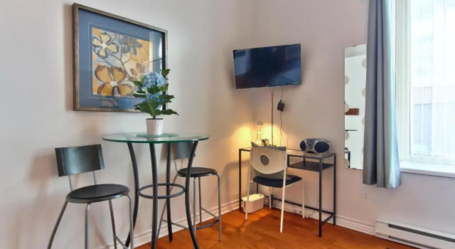 Apartment & Studio, Rezervovat Apartmán Apartmány v Montreal, poblíž Quebecor, Apartmán