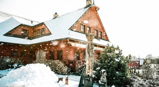 Hotel Koliba Greta, Rezervovat Hotel Hotely v Žilinský kraj s parkováním, Parkování