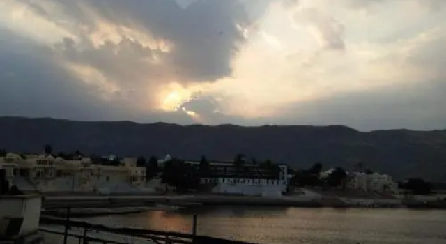 Rainbow Palace, Boek Hotel Pushkar Rajasthan