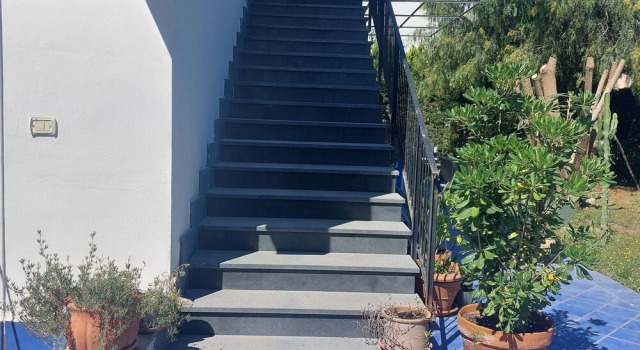 Коттедж Home Close to the sea With Terrace and Free Parking