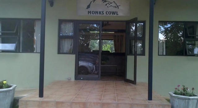 Gooderson Monks Cowl Golf Resort, Забронировать Курортный отель Каткин-Парк Drakensberg