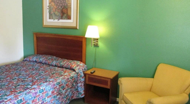 Village Inn, Boek Hotel Hugo Oklahoma