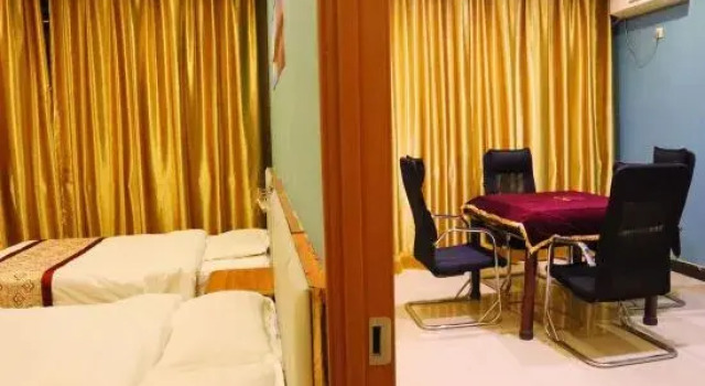 Люкс Deluxe 99 Express Hotel