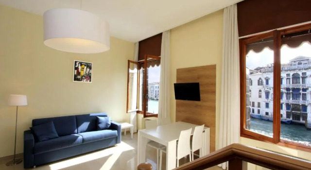 Апартаменты c 1 комнатой с видом на канал City Apartments Rialto Market