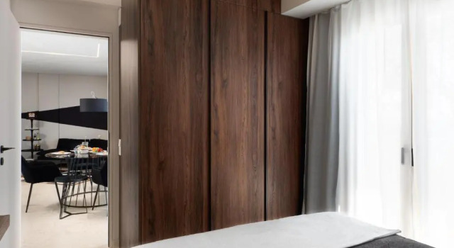 The H Experience - Stylish 2BD apt with balcony in Heraklion center, Забронировать Апартаменты/квартира  