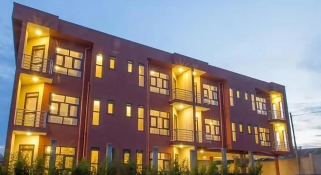 Daks Hotel Kirinya