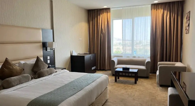Двухместный номер Premier с видом на город Holiday Villa Hail