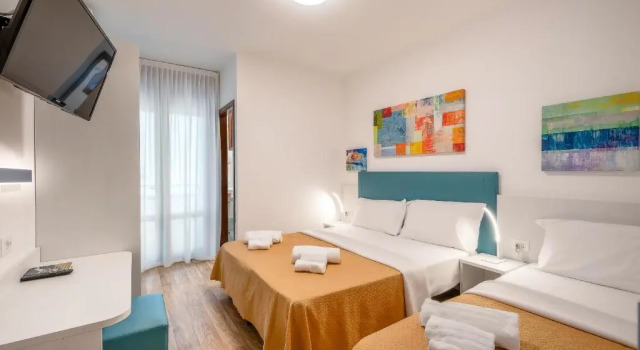 Трёхместный номер Standard Hotel Royal Garnì
