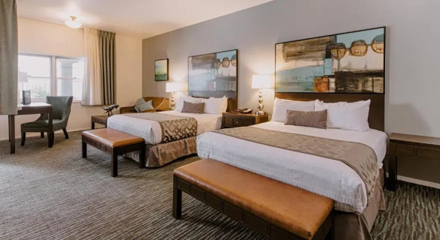 Четырёхместный номер Standard Tamarack Beach Hotel
