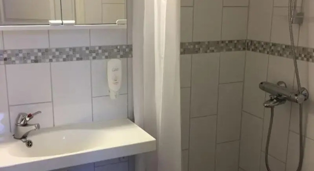 Номер Standard Hotelli Iisalmen Seurahuone