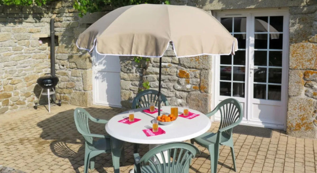 Bienvenue (LOY102), Book Hotel Hoteller i Bretagne med parkering, Parkering