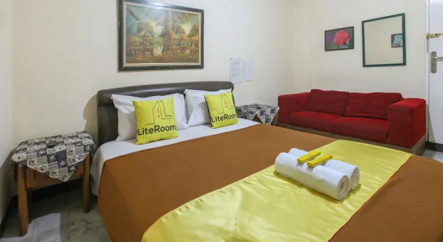 Номер Deluxe Literooms Kebun Raya Bogor