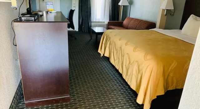 Люкс TownePlace Suites by Marriott Miramar Beach Destin