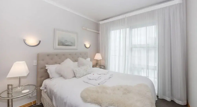 Panoramic Views - 2 Bedroom Sub-Penthouse, Забронировать Дом для отпуска Коттеджи Окленда, Коттедж