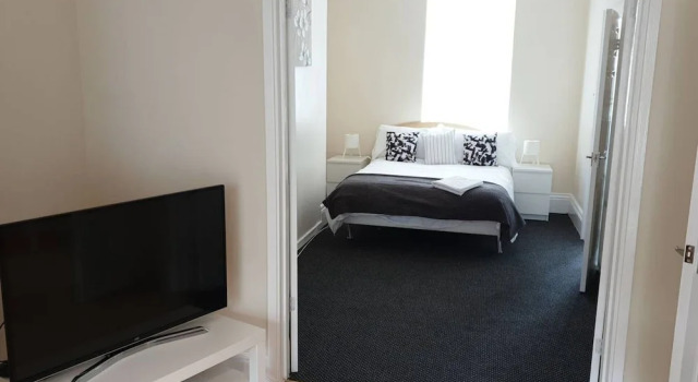South Shield's Hidden Gem Amethyst 3 Bedroom House, Rezervasyon Tatil Evi Merseyside villalar, Villa