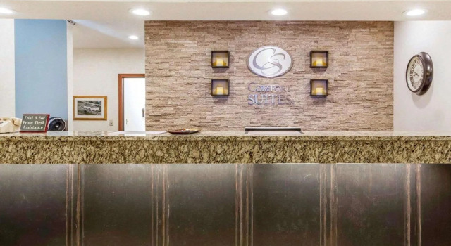 Comfort Suites Ramsey, Varaa Hotelli Hotellit Minnesota pysäköinnillä, Pysäköinti