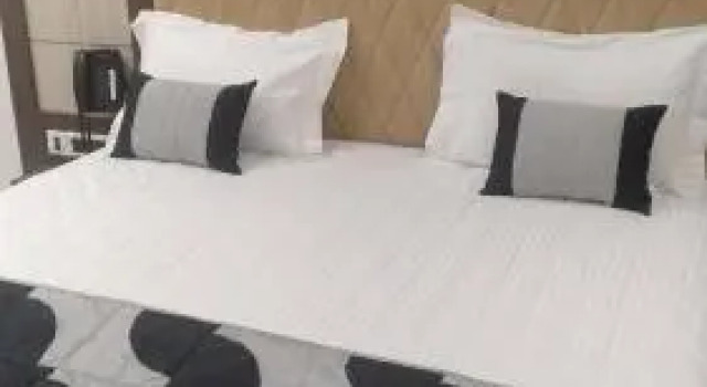 Hotel Dew Plaza