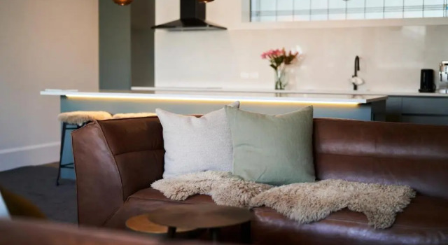 Апартаменты Deluxe Laneway Apartments