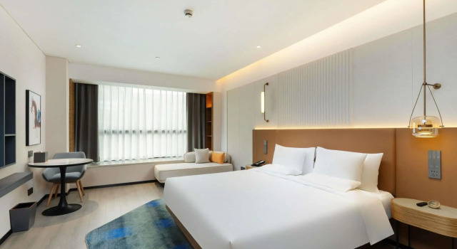 Grand Mercure Guangzhou Baiyun International Airport, Boek Hotel Hotels in Guangdong met parkeren, Parkeren