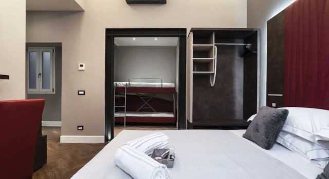 Четырёхместный семейный номер Standard Artemide Guest House