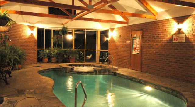 Burra Motor Inn, Забронировать Мини-отель Бурра Clare Valley