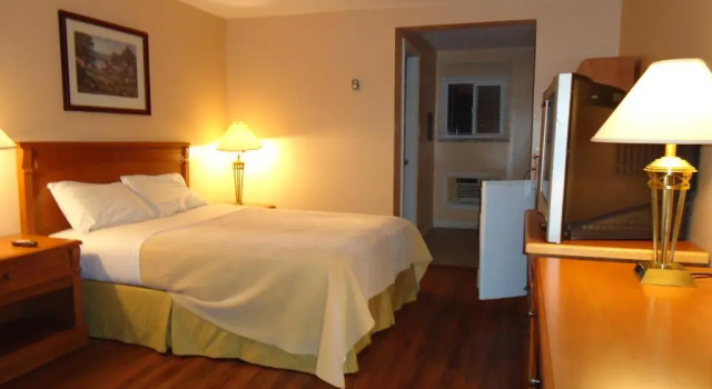 Двухместный номер Standard Westmount Motel
