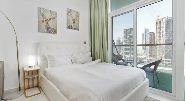 Studio with Canal Views by Bespoke, Забронировать Апартаменты/квартира Отели Эмирата Дубая с парковкой, рядом с Al Wajeha Al Maeyah Marine Transport Station, Парковка