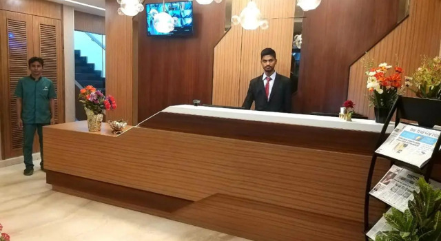 Grand Elegant, Varaa Hotelli Chennai Tamil Nadu