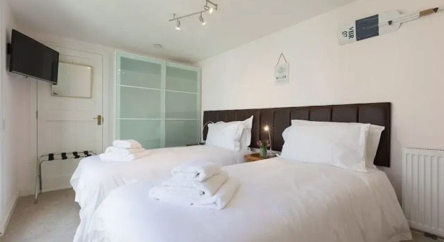 Glenside House, Забронировать Отель Отели Англии 3 звезды, 3*