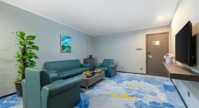Люкс Deluxe Jin Hua Yue International Hotel - Zhongs