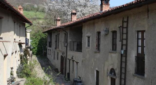 Agriturismo la Molina, Boek Hotel Hotels in Monferrato met parkeren, Parkeren