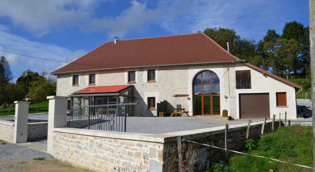 Gîte du Baraquet, Rezervovat Hotel Liesle Burgundsko