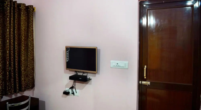 OYO 7898 Hotel Al Fa Inn, Забронировать Отель Отели Бангалора с завтраком, рядом с Торговый центр The Forum, Завтраки