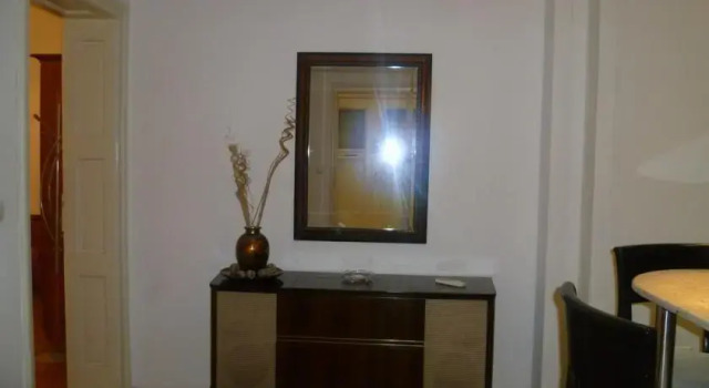 Apartment 6ti Septemvri, Varaa Huoneisto Sofia Vitosha, lähellä Lake Ariana
