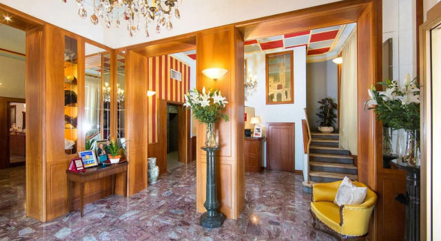 Hotel Londra, Reserva ahora Hotel Alessandria Piamonte