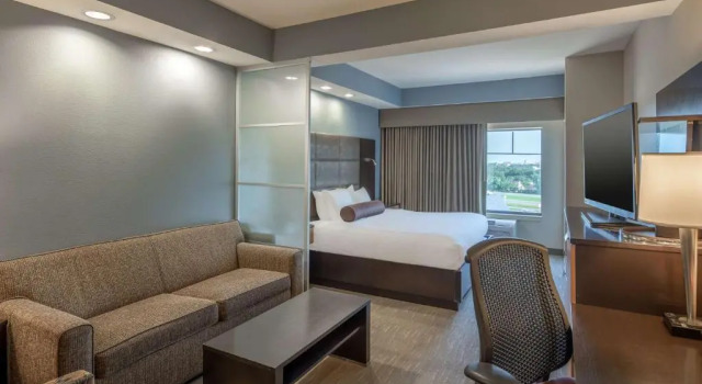 Люкс Best Western Premier Bryan College Station