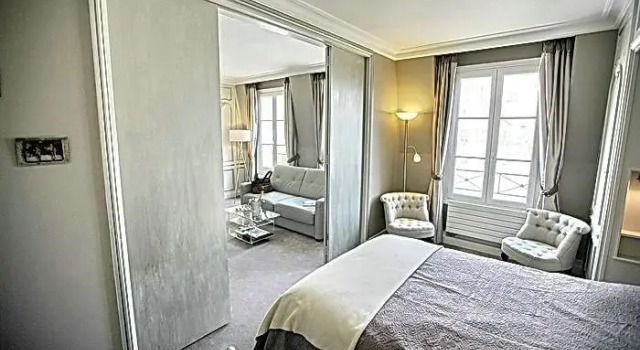 Allure-Apart Place Dauphine, Забронировать Отель Париж Иль-де-Франс, рядом с Лувр — Риволи