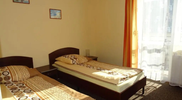 Willa Global, Book Hotel Jastrzębia Góra 