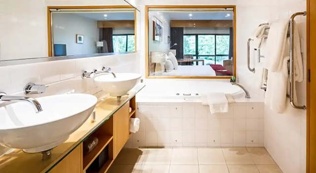 Люкс Business Commodore Airport Hotel Christchurch