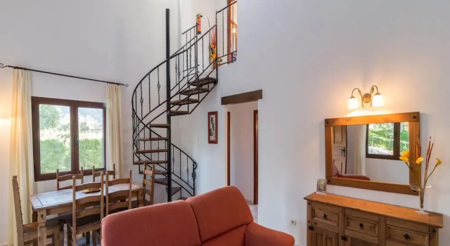 Ibipozo Home for 6 Near Bolera Reservoir