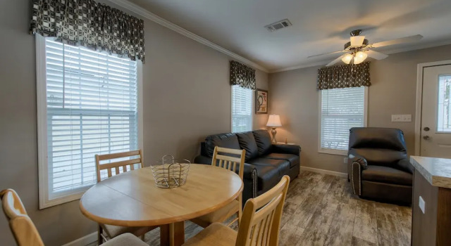 Kissimmee South RV Resort 55 Plus Resort, Забронировать Курортный отель Курортные отели Давенпорт, Курортный отель