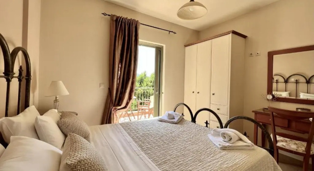 Villa Marianna, Забронировать Вилла Отели Влахата с парковкой, Парковка