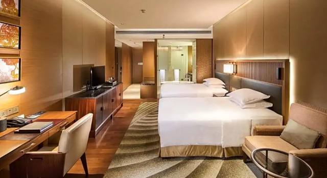 Номер Deluxe Hilton Wuhan Optics Valley