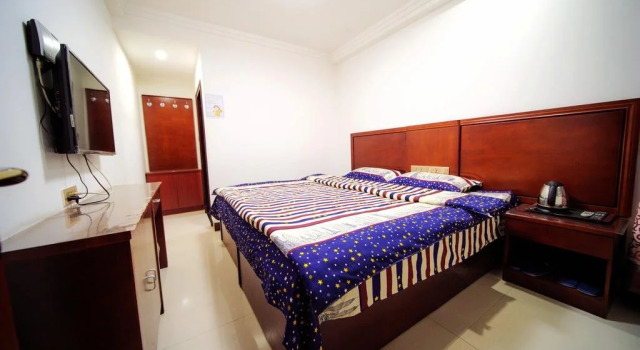 Holiness Youth Hostel, Book Hostel / Vandrerhjem Hostels i Xinzhou, Hostel / Vandrerhjem